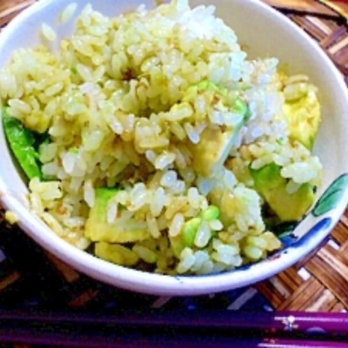 あっという間にめっちゃ美味しい アボカドご飯 レシピ 作り方 By 麻呂0461 楽天レシピ あっという間にめっちゃ美味しい アボカドご飯 レシピ 作り方 By 麻呂0461 楽天レシピ